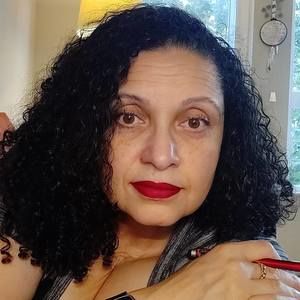 Meet your Posher, Linda